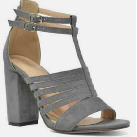 👠NWOT Strappy Heels - Picture 8 of 8